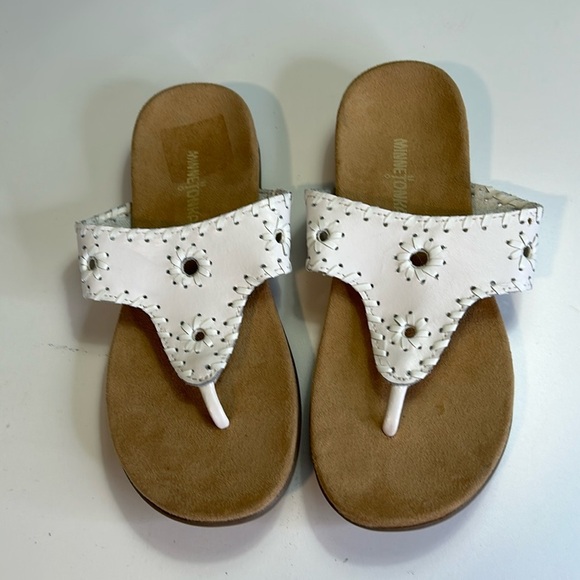 MINNETONKA WOMENS MYA LEATHER SANDALS IN WHITE SIZE 7 - Picture 1 of 12